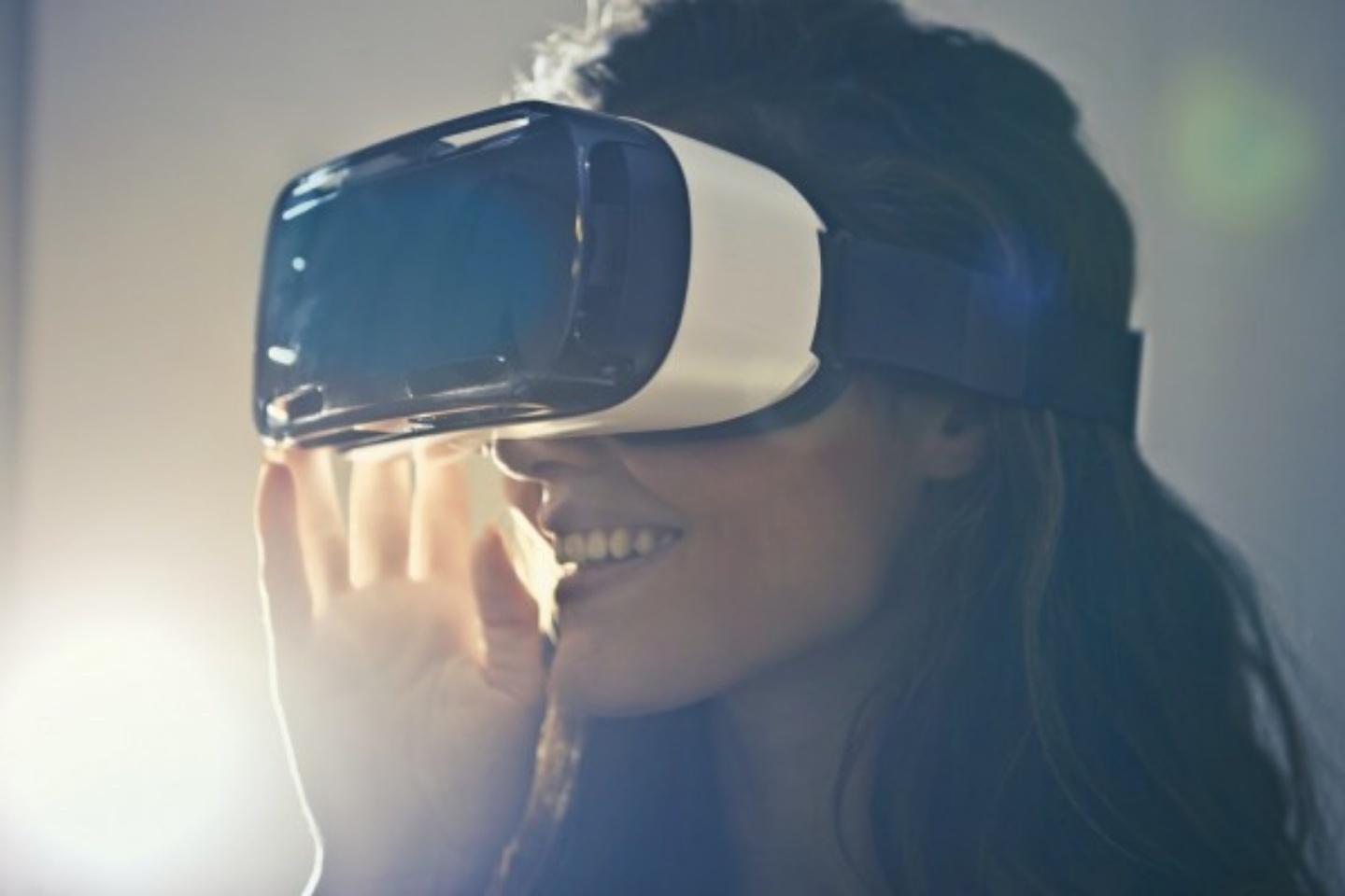 蘋果確定參戰虛擬實境！搶先註冊 AR／VR 裝置商標『 Reality 』